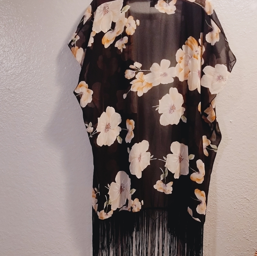 Kimono Vera Sheer Floral Kimono with Fringe